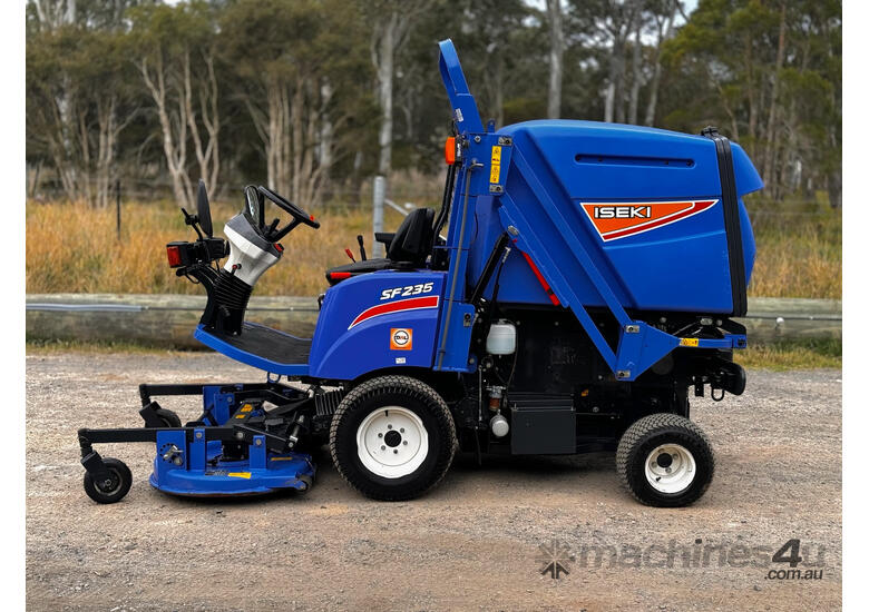 caption Iseki SF235 Front Deck Lawn Equipment
