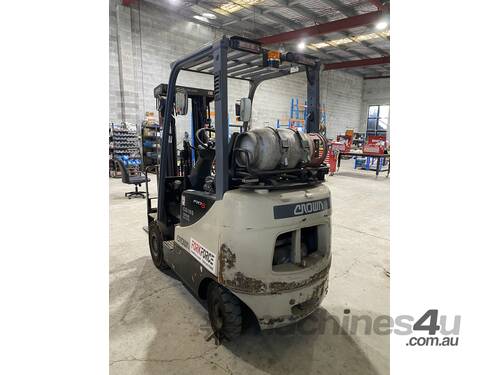 2007 Crown Forklift