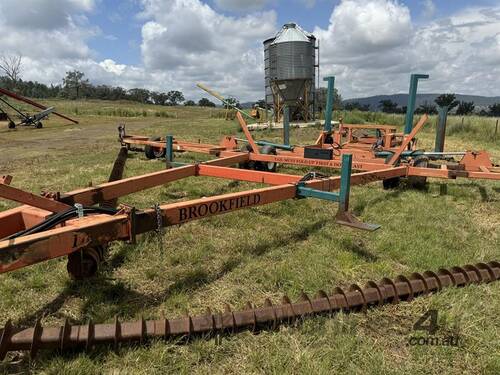 BROOKFIELD d 130 HARROWS