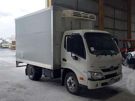 Hino 616 - picture0' - Click to enlarge