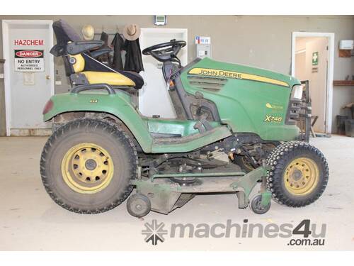 caption John Deere X748 Ride On Mower