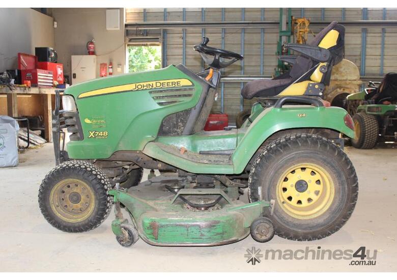 caption John Deere X748 Ride On Mower