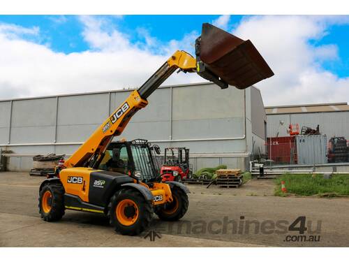 caption 2018 JCB 525-60AGRI Plus Telehandler for Sale, NSW