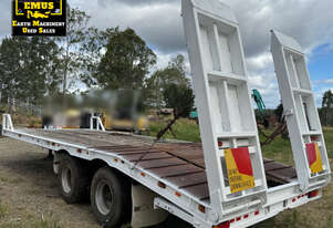 2006 Tandem Axle Tag Trailer, E.M.U.S TS864