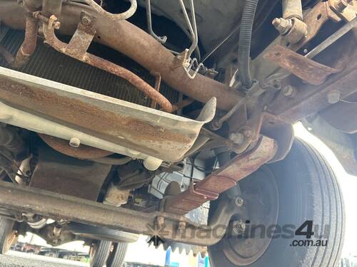 caption Mazda T4000 Table Top