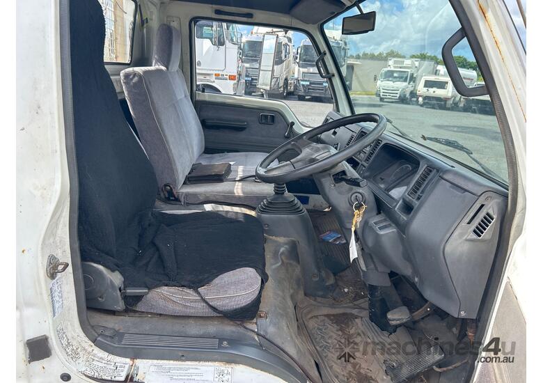 caption Mazda T4000 Table Top