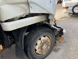 2017 Mitsubishi Fuso FN600 Curtainsider - picture2' - Click to enlarge