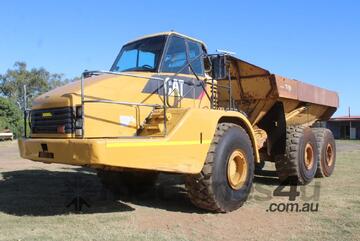 Caterpillar 2002   740 Caterpillar 2002   740