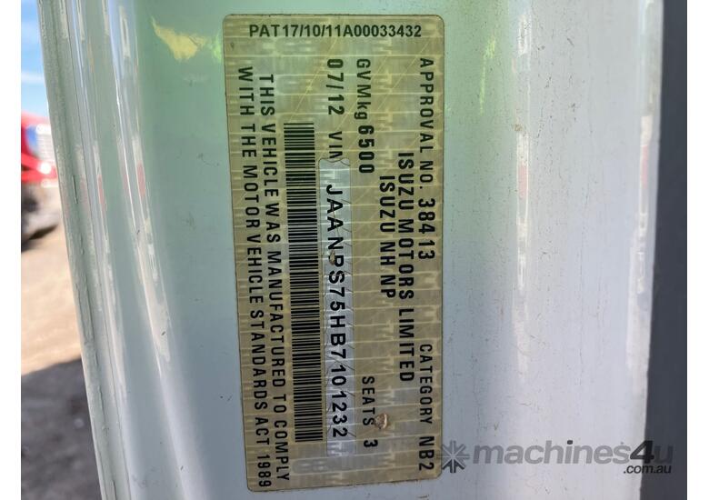 2012 Isuzu NPS Service Body