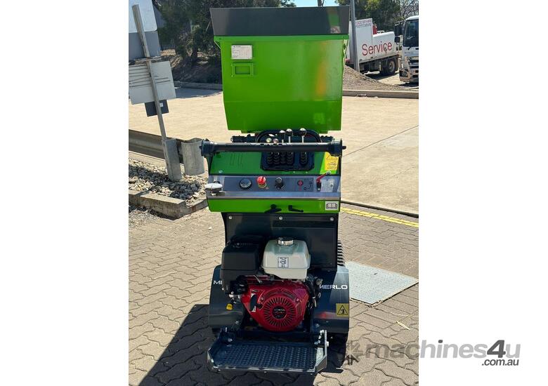 caption 2024 Merlo M700TD Cingo