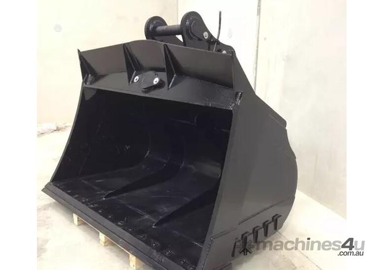 caption BETTA BILT BUCKETS 40 TONNE TILT BUCKET