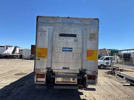 2007 Hino GH 500 Pantech - picture1' - Click to enlarge