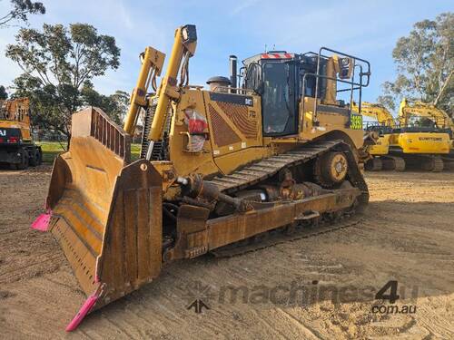 D8T Bulldozer