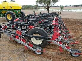 Airseeder - Conservapak 55FT Bar & JD 1910 250 bushel Aircart - picture0' - Click to enlarge