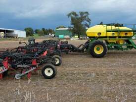 Airseeder - Conservapak 55FT Bar & JD 1910 250 bushel Aircart - picture1' - Click to enlarge