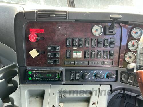 caption 2013 Freightliner Argosy FLH Prime Mover