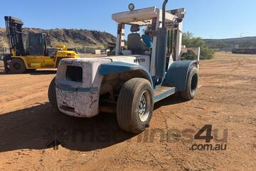 Highster Forklift- Perkins Diesel Highster Forklift- Perkins Diesel
