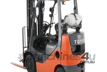 Toyota 2010   Forklift