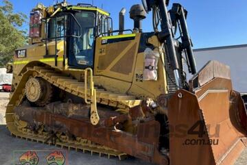 Caterpillar (8188) D8T mine spec Dozer -