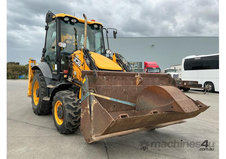 2013 JCB 3CX 4x4 Backhoe/Loader