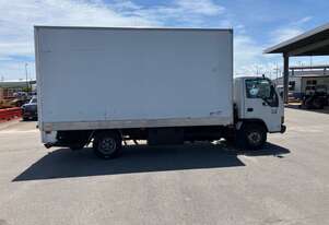 Isuzu 2002   NQR450 Pantech