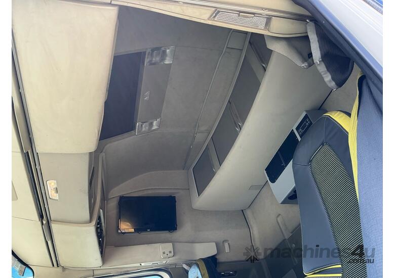 2017 Volvo FH16 Prime Mover