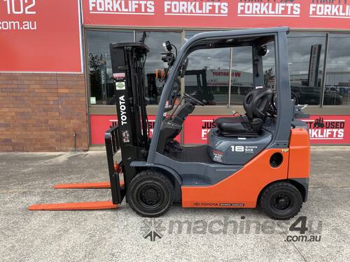 2018 TOYOTA 32-8FG18 4300mm 3 STAGE CONTAINER ENTRY MAST