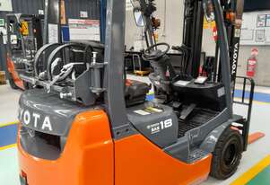 2018 TOYOTA 32-8FG18 4300mm 3 STAGE CONTAINER ENTRY MAST