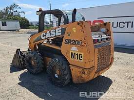 2011 Case SR200  - picture1' - Click to enlarge