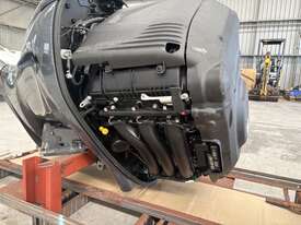 2021 Yamaha 225hp V6 4.2L Four Stroke Outboard Motor - picture0' - Click to enlarge