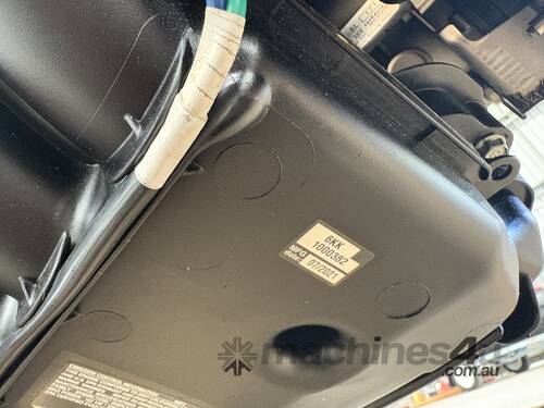 2021 Yamaha 225hp V6 4.2L Four Stroke Outboard Motor