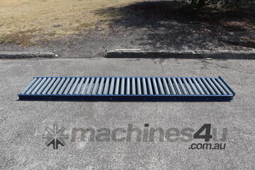 Roller Conveyor 3m long 465mm Wide