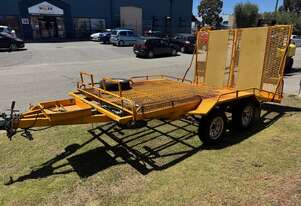 Trailer Plant with ramps and hydraulic lift up Ex-council 2 tonne 1TAE380 SN1833