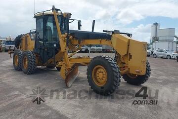 Caterpillar   12M