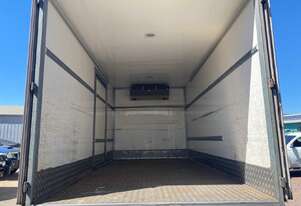 2016 Hino FD500 1124 Refrigerated Pantech