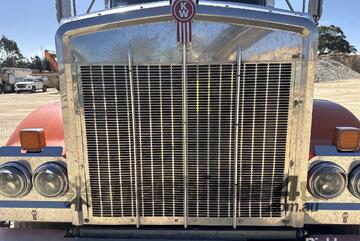 Kenworth 2011   T409SAR Tipper