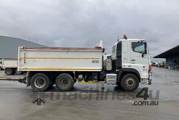 Hino 2018   FS 700 2848 Tipper