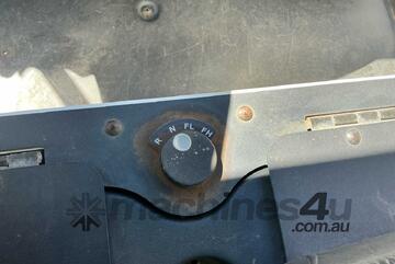 Columbia SU5-L Electric Utility Vehicle