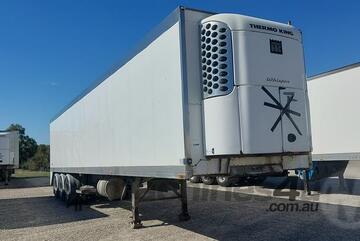 Krueger ST 338 TRI Axle Refrigerated