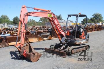 Kubota 2006   Kx121-3