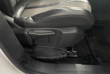 2017 Peugeot 5008 Allure SUV Petrol (Auto)