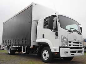 2008 Isuzu FRR600 - picture0' - Click to enlarge
