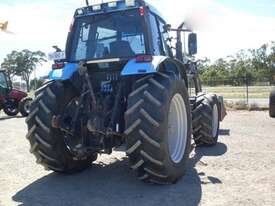 Landini LEGEND 130 FWA/4WD Tractor - picture1' - Click to enlarge