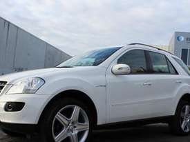 2006 MERCEDES-BENZ ML350 - picture2' - Click to enlarge
