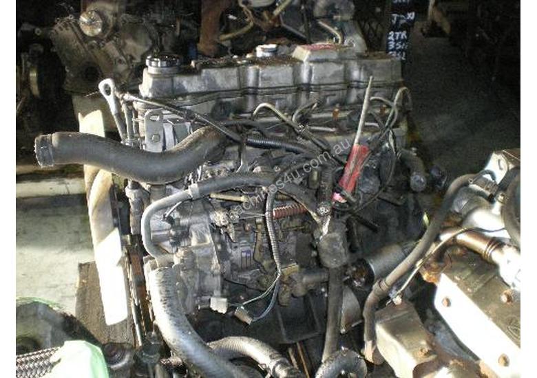 caption Triton / Pajero / Delica