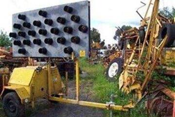 Arrow Board Trailer Type Arrow Board Trailer Type