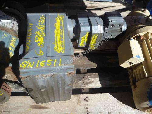 caption Sew Eurodrive Reduction Box Motor / 167RPM