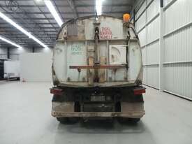 1997 Hino FF Road Sweeper - picture2' - Click to enlarge