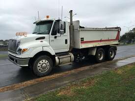 2007 International 7600 Tipper - picture0' - Click to enlarge