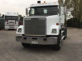Freightliner FL112 Primemover Truck - picture1' - Click to enlarge
